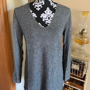 Gray Old Navy tunic sweater